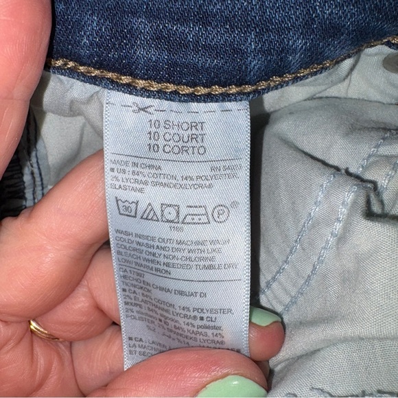 Old Navy Blue Women’s Straight Leg Jeans Versatile Style 10short - Picture 4 of 9